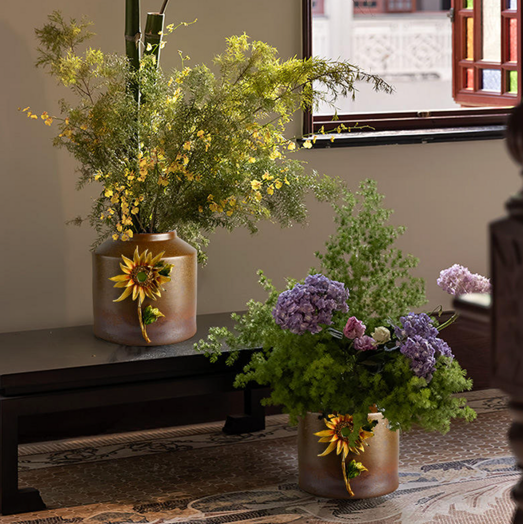 Retro Wabi-Sabi Ceramic Vase – Rustic Sculptural Home Décor