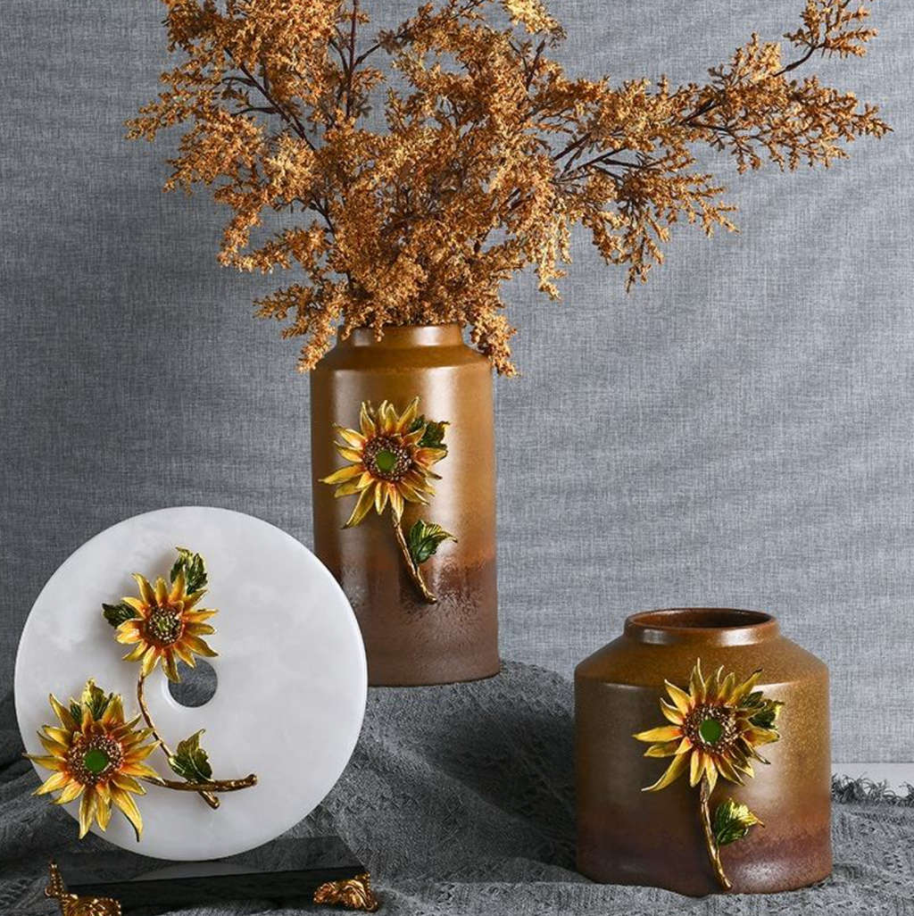 Retro Wabi-Sabi Ceramic Vase – Rustic Sculptural Home Décor