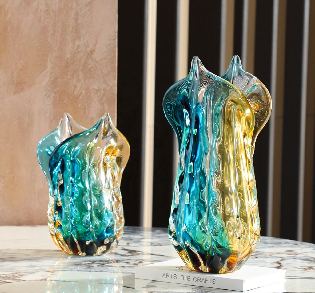 3D Ripple Ceramic Vase – Sculptural Petal Design & Modern Home Décor