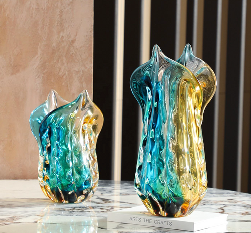 3D Ripple Ceramic Vase – Sculptural Petal Design & Modern Home Décor